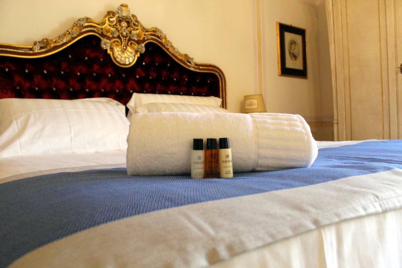 Les Suite Royales Sassari Ngoại thất bức ảnh